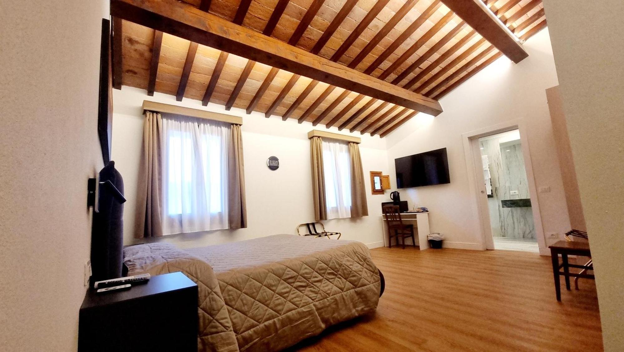 Marco'S Way Hotel ฟลอเรนซ์ ภายนอก รูปภาพ
